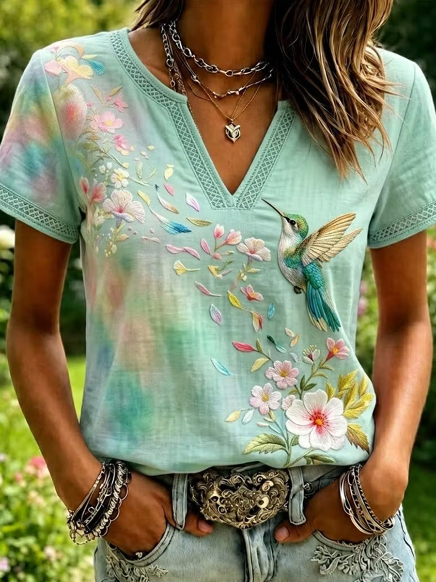 Women's Floral Hummingbird Print Casual V-Neck Top