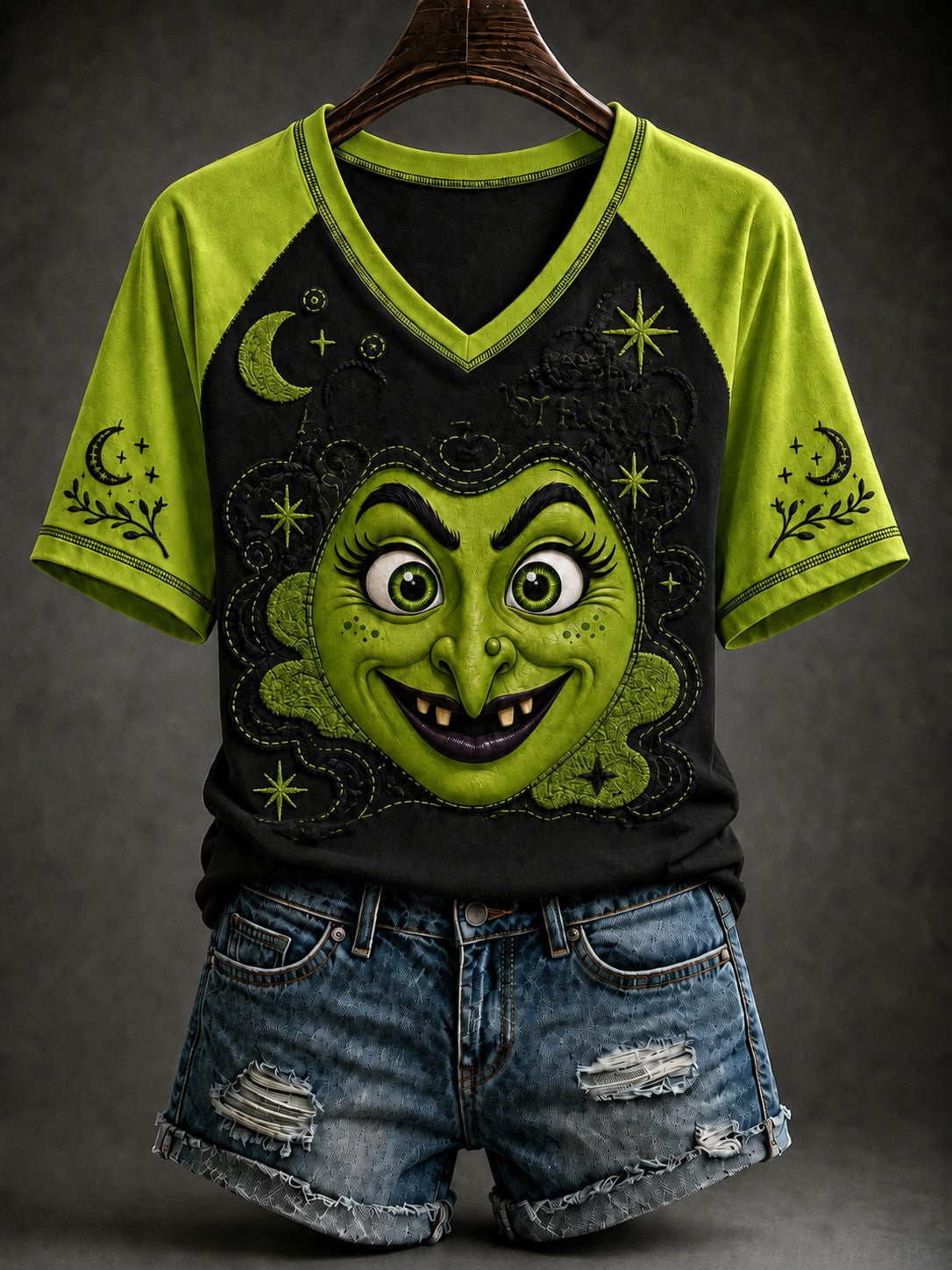 Women's Halloween Witch Face Printed V-neck T-shirt