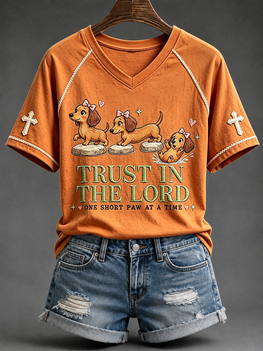 Women's Trust in the Lord Funny Christian Dachshund Print V-neck Short-sleeved T-shirt