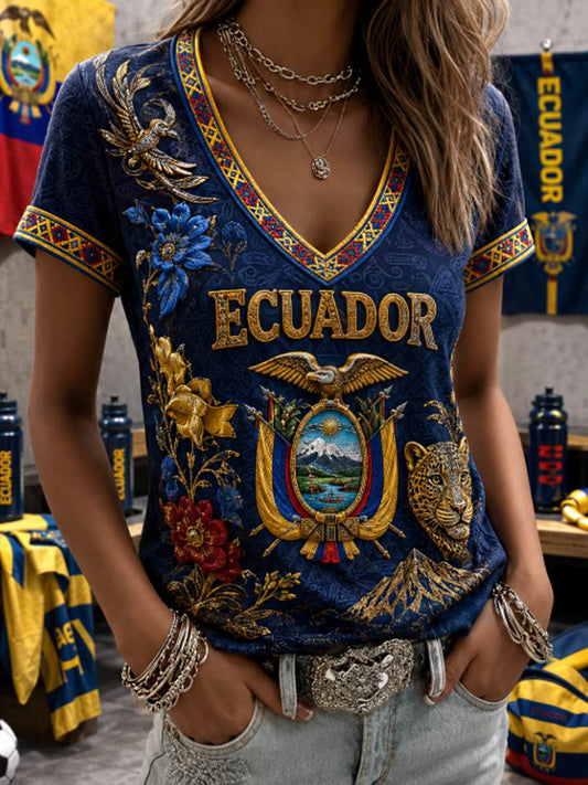 V-neck T-shirt with piping