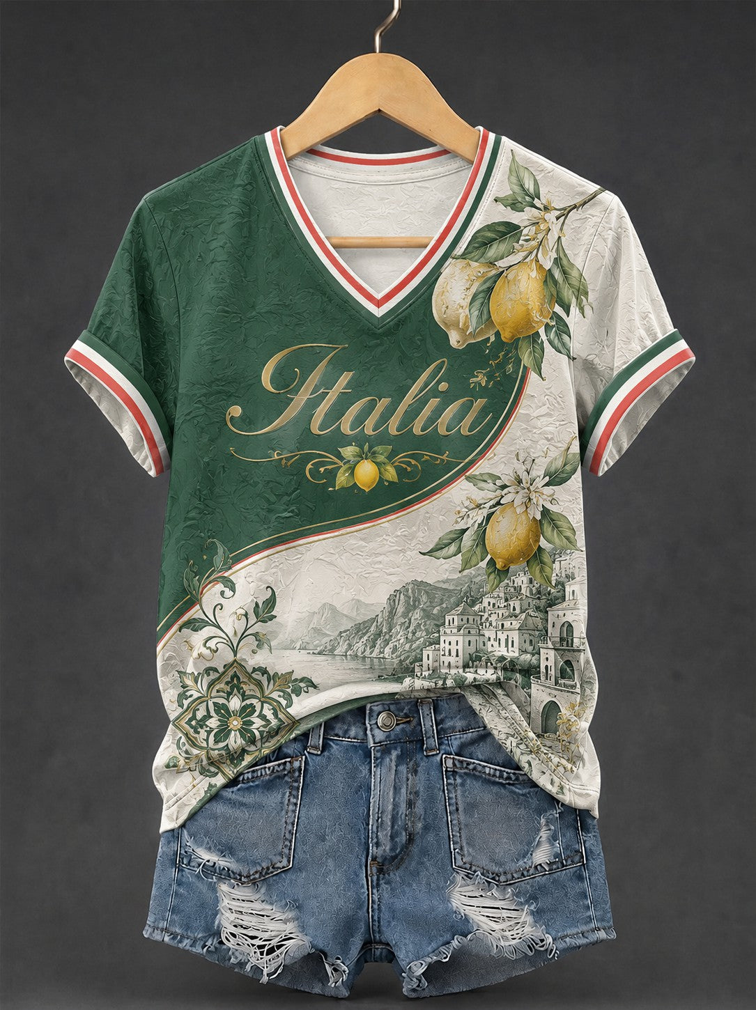 Women's Amalfi Lemon Italia Printed V-neck T-shirt