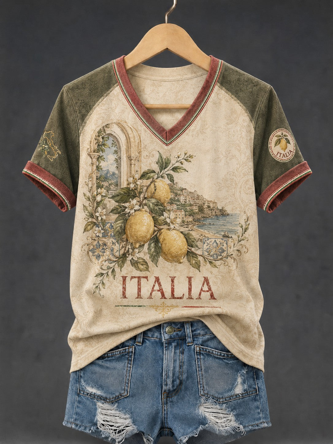 Women's Amalfi Lemon Italia Printed V-neck T-shirt
