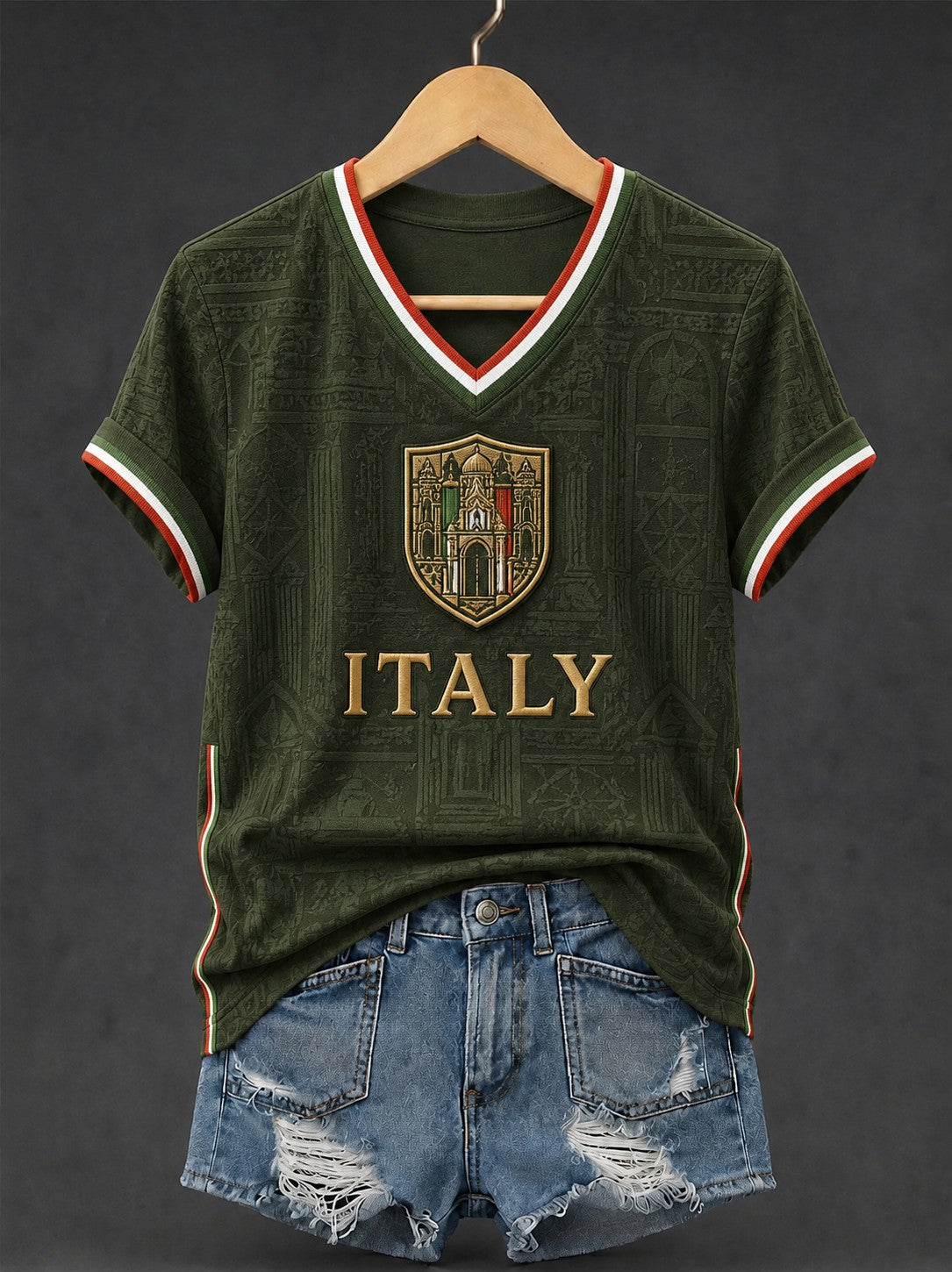 Women's Italy Printed V-neck T-shirt