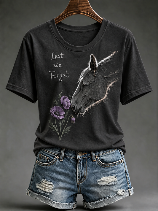 Women's Remembering The Animals Of War Short-sleeved T-shirt